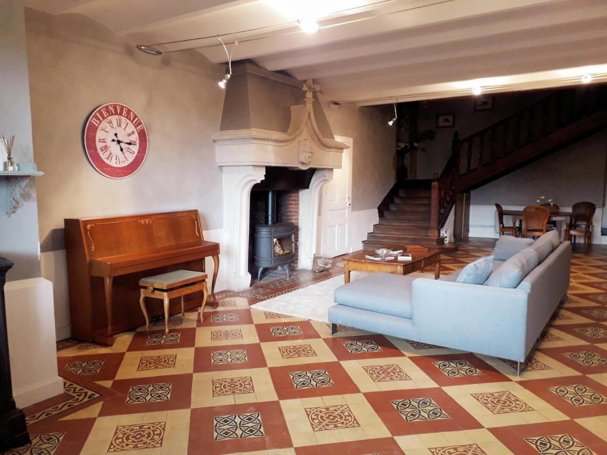 La Tourelle De Chevignat Bed & Breakfast Courmangoux ภายนอก รูปภาพ